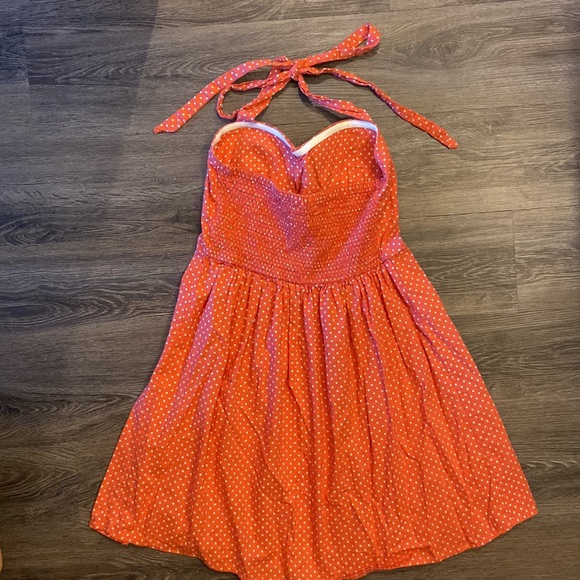 Cutesy Pink and white polka dot halter, pin up dress! - Picture 2 of 2